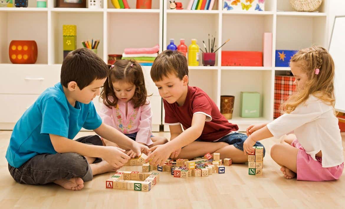 Top 10 Tips for Easing your Child into Daycare